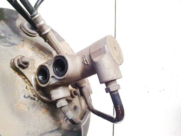 Ford Kuga 2008 principal cylindre de frein