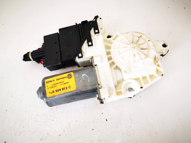 1J4959812C Volkswagen Bora 2000 Window Motor - REAR RIGHT