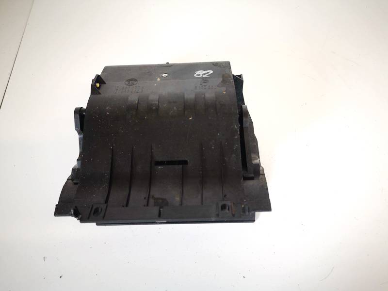 1Z1863077A Skoda Octavia 2005 Popielniczka - Thumbnail 2