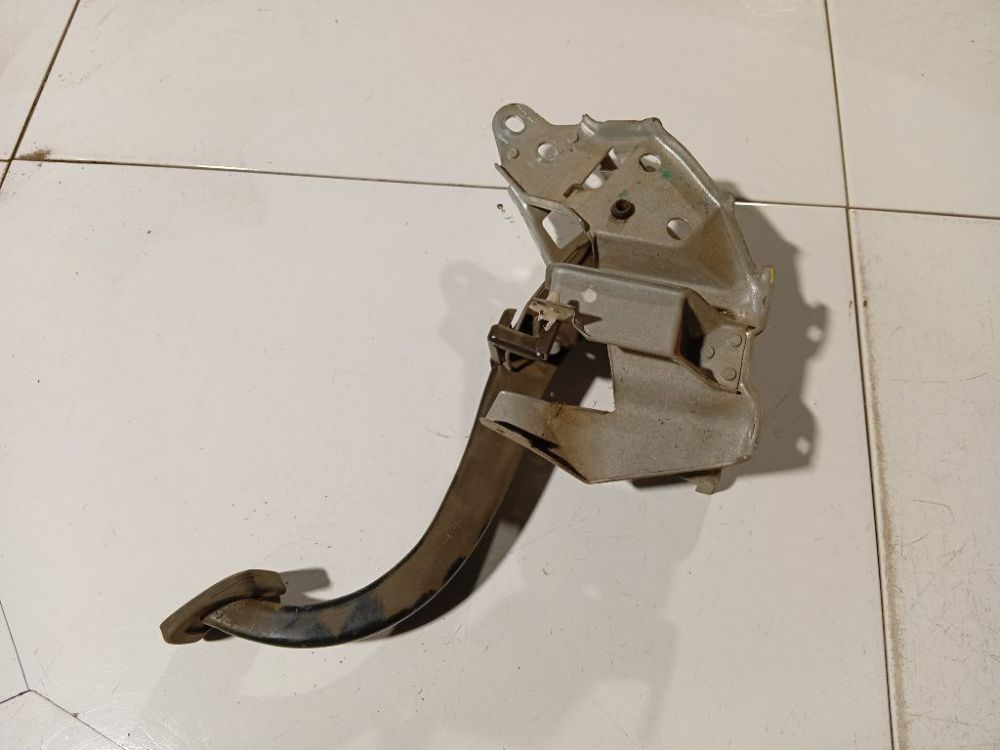 Opel Astra 2004 Pedal work, Brake pedal, Pedal bracket, Clutch pedal - Thumbnail 3