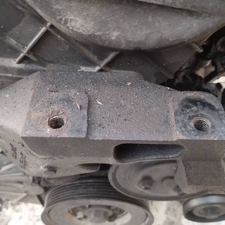 332233673 Opel Meriva 2004 Wspornik silnika - Thumbnail 2