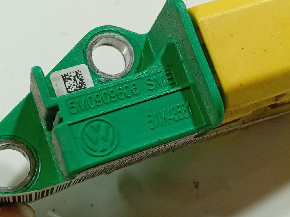 5M0909606 Volkswagen Golf Plus 2006 Srs Airbag crash sensor - Thumbnail 4