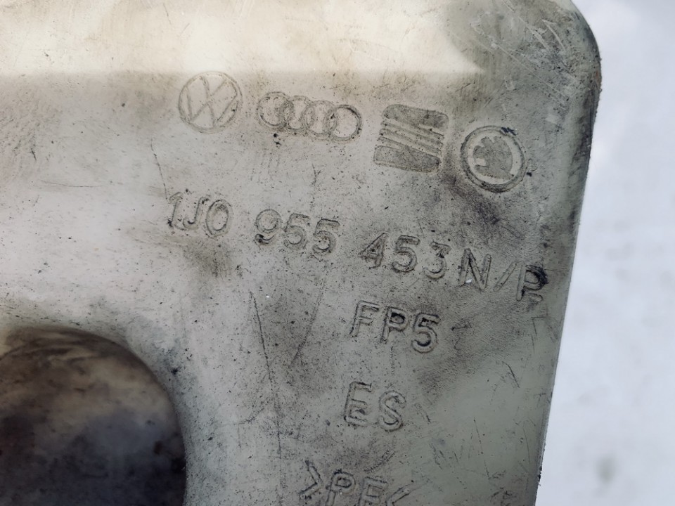 1J0955453N Audi A3 1997 Logu mazgāšanas tvertne - Thumbnail 3