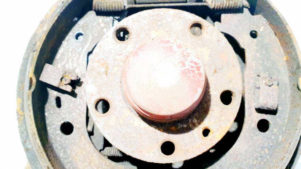 Fiat Doblo 2010 Piasta  - TYLNE PRAWE