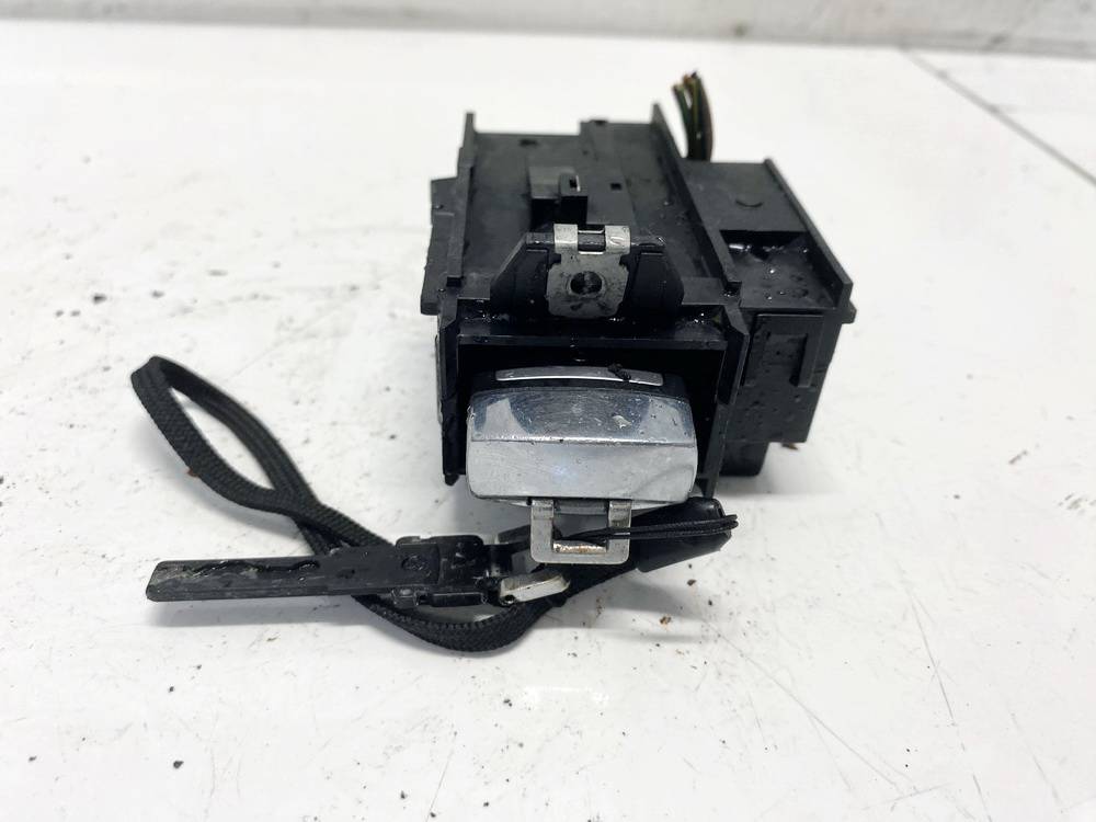 3C0905843 Volkswagen Passat 2007 Ignition Barrels (Ignition Switch) - Thumbnail 3