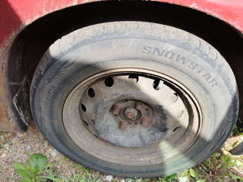 4X108 Peugeot 406 1998 Juego de ruedas de hojalata R15