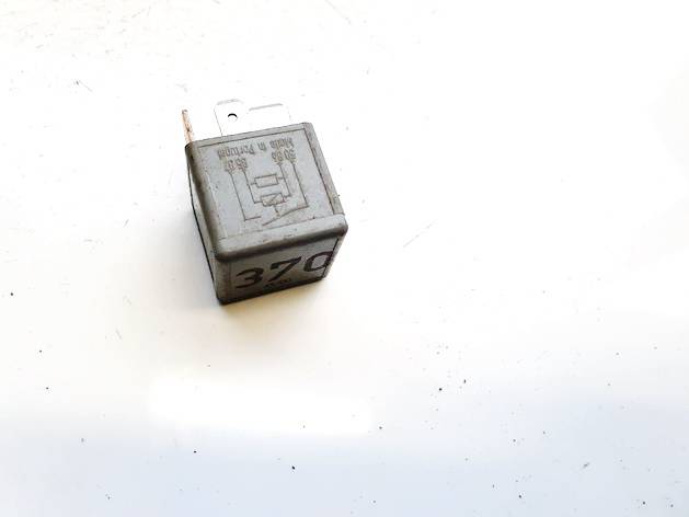 8D0951253A Volkswagen Passat 2001 Relais, Arbeitsstrom - Thumbnail 2