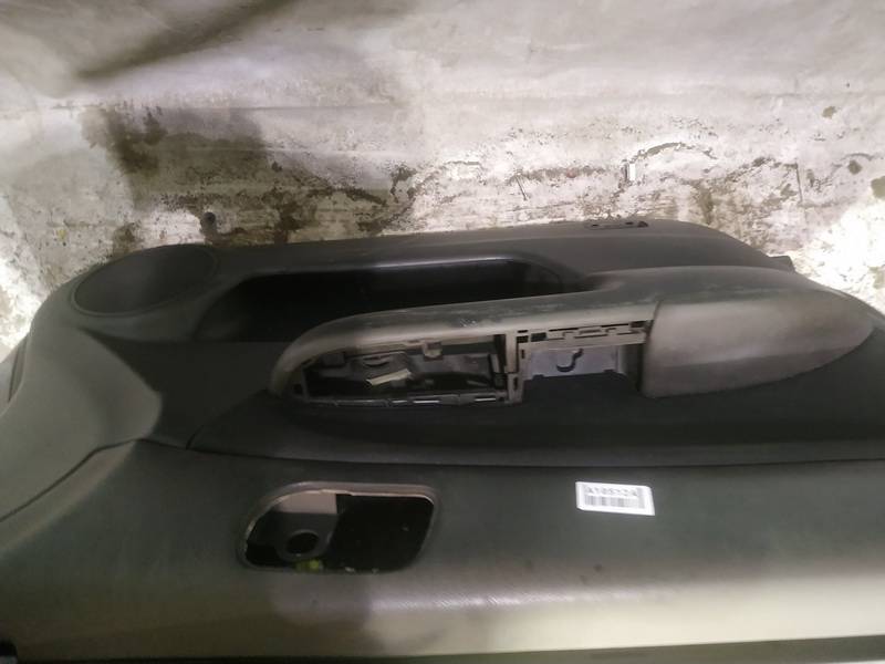 Honda Accord 2004 Tapicerka drzwi (wykończenie) - PRZEDNIE LEWE