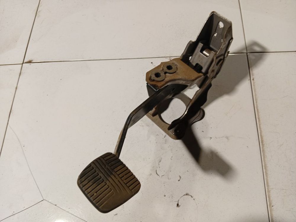 Nissan Primera 2003 Pedal work, Brake pedal, Pedal bracket, Clutch pedal