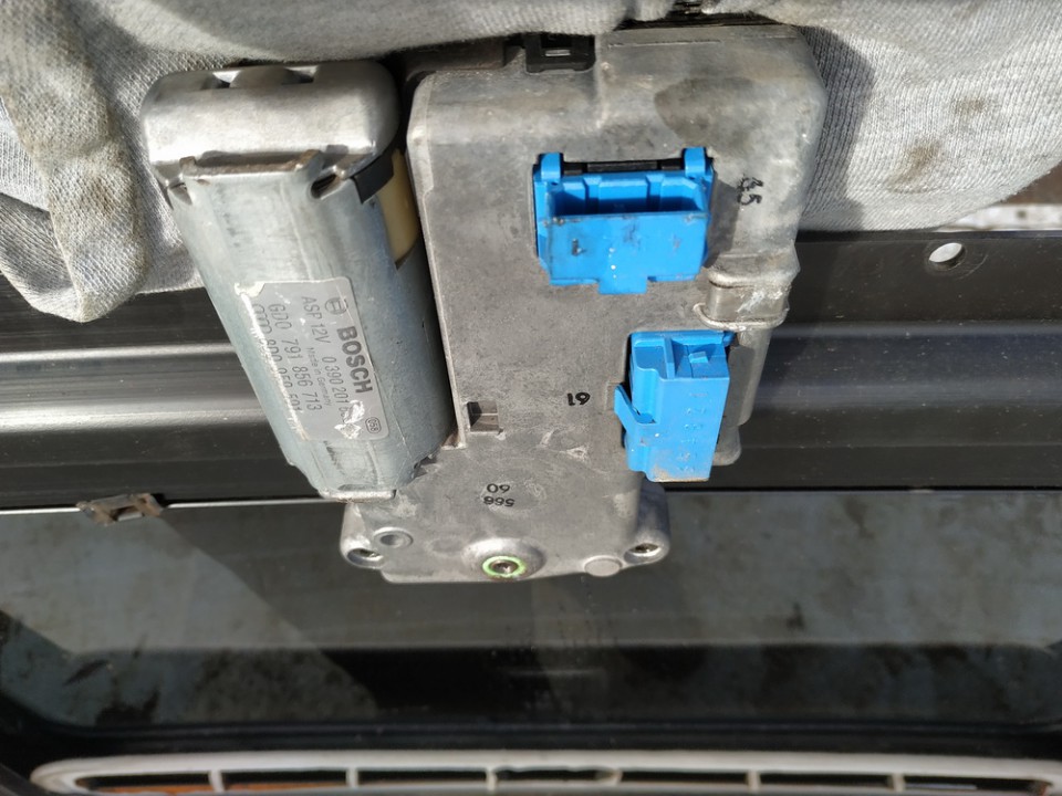 8d0959591 0390201 Sunroof Motor Audi A4 1996 1.6L EIS01475613 Used Auto Parts Shop