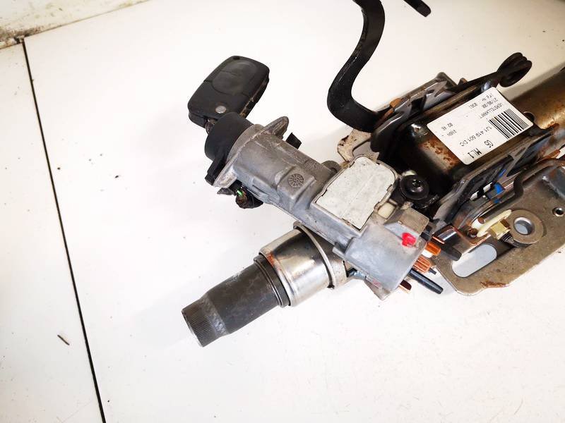 4B0905851C Volkswagen Bora 2000 Ignition Barrels (Ignition Switch)