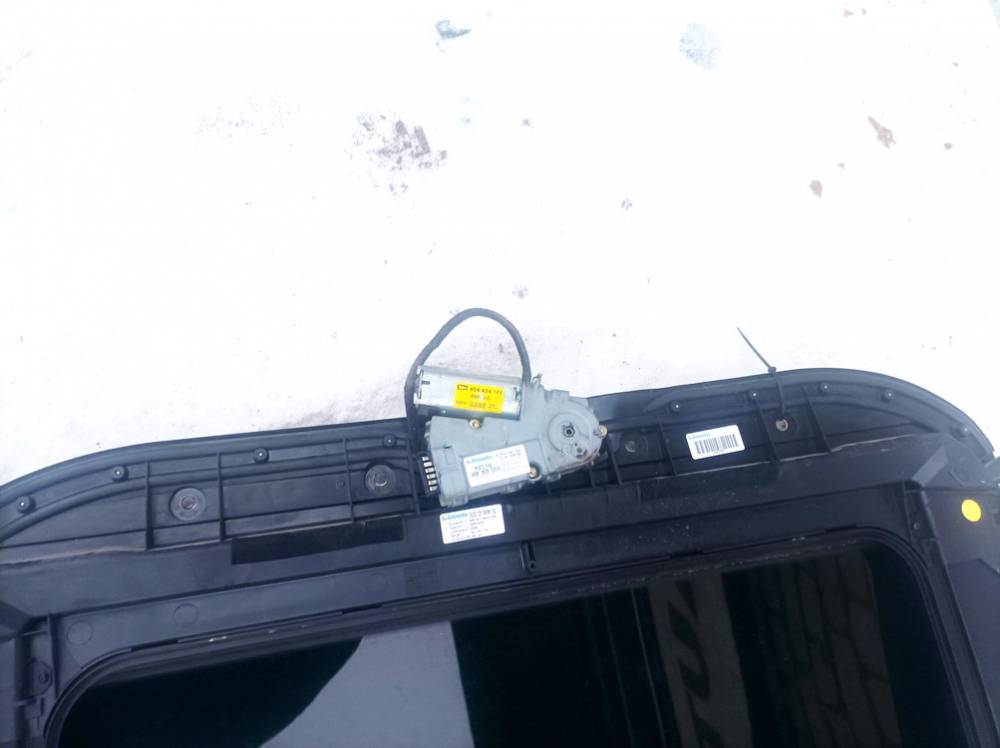 404.424 Audi A6 2001 Sunroof Motor