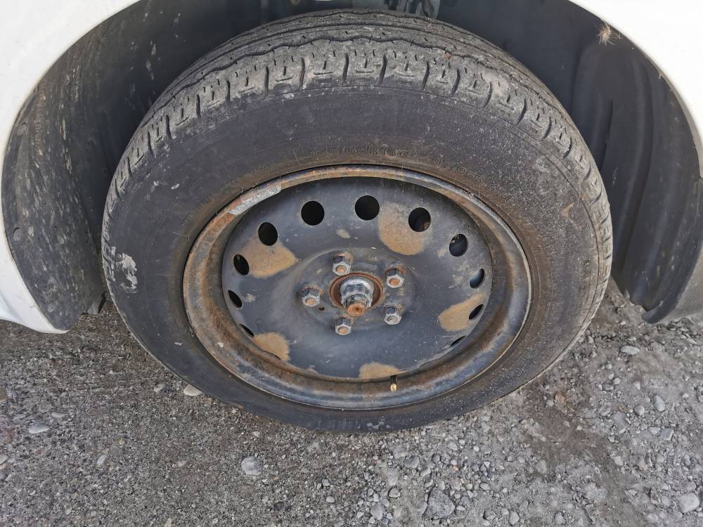 5X114.3 Nissan e-NV200 2020 Komplet stalowych felg R15