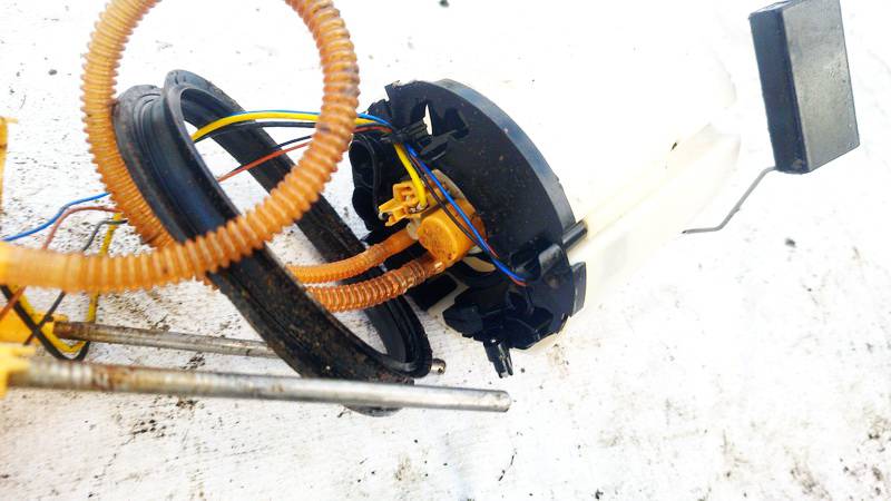 Skoda Superb 2011 AFORADOR, Bomba interna de combustible - Thumbnail 2