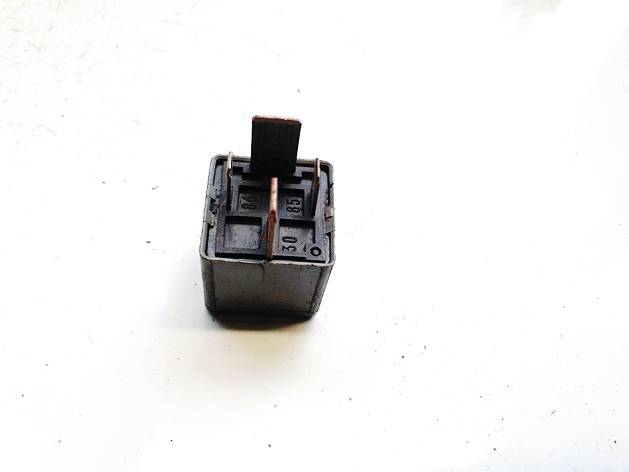 8D0951253A Volkswagen Passat 2001 RELÉ PARA AUTOMÓVIL - Thumbnail 3