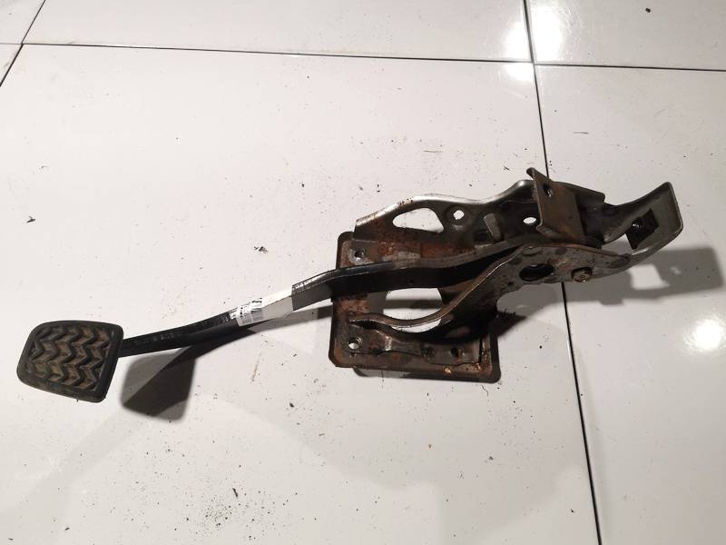 Toyota Corolla 2005 Pedal work, Brake pedal, Pedal bracket, Clutch pedal - Thumbnail 3