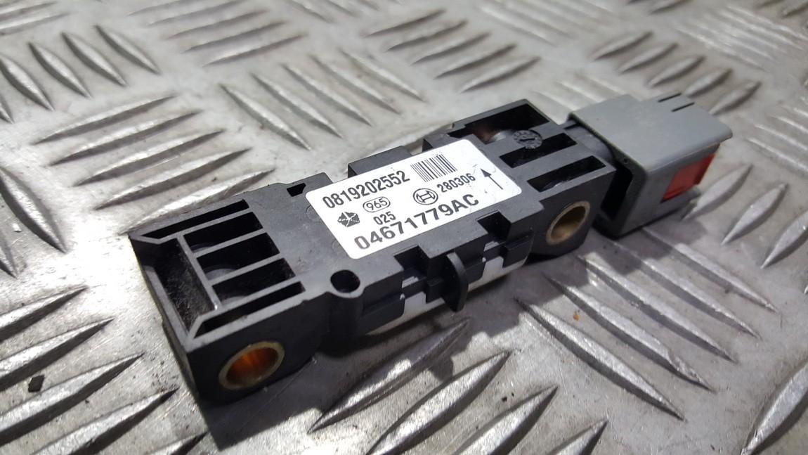 04671779AC Srs Airbag crash sensor Jeep Grand Cherokee 2007 0.0L 18EUR
