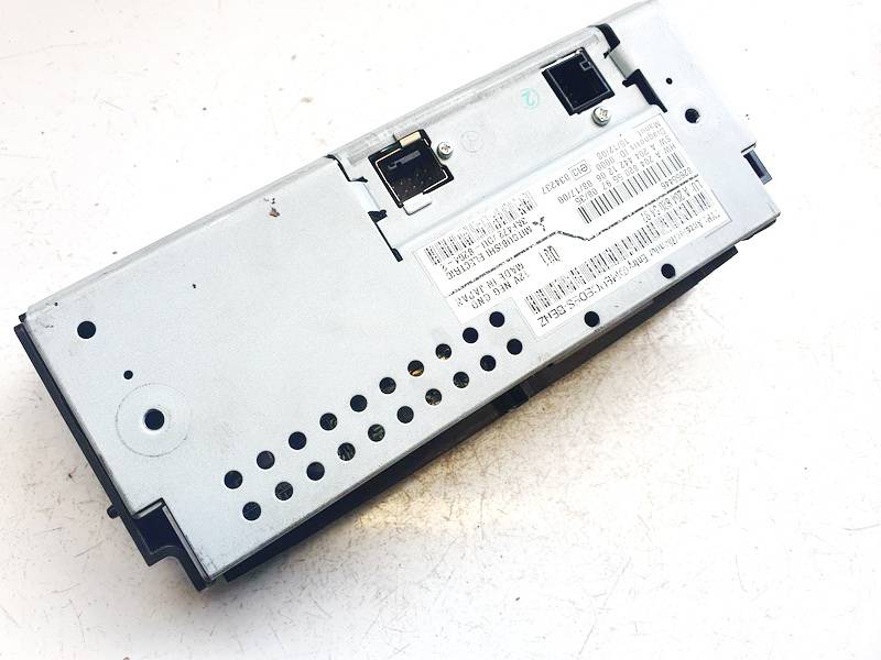 A2048205497 Mercedes-Benz C-CLASS 2010 Bordcomputer Display Navigation - Thumbnail 2