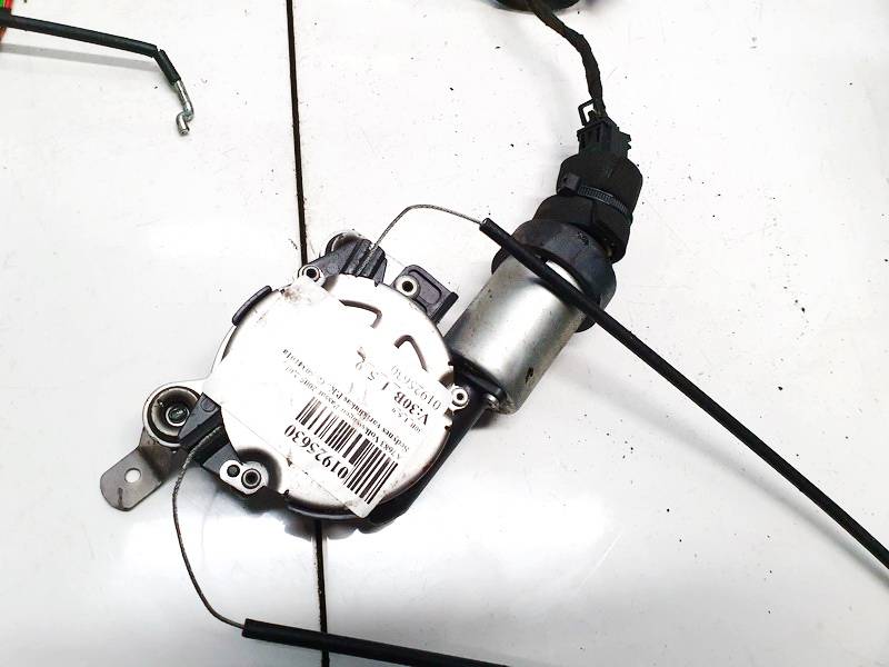 5034101A Volkswagen Passat 2005 Silniczek fotela - PRZEDNIE LEWE