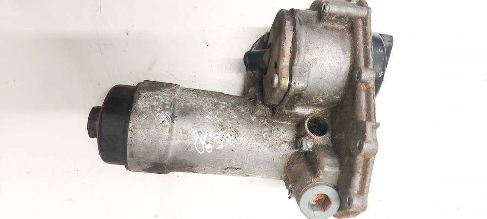 059115405F Audi A4 2001 Tepalo filtro korpusas