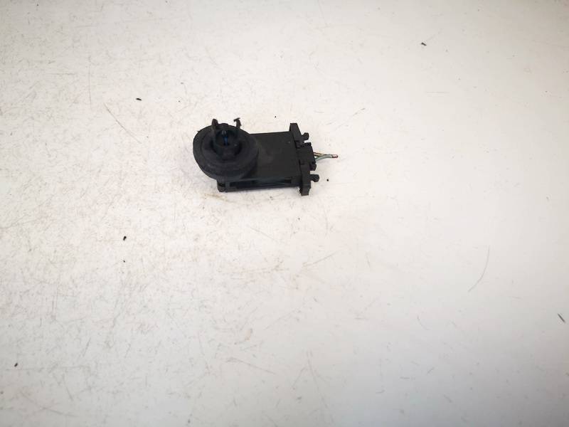 1H0907543A Volkswagen Bora 1999 Outside Temperature Sensor Reading