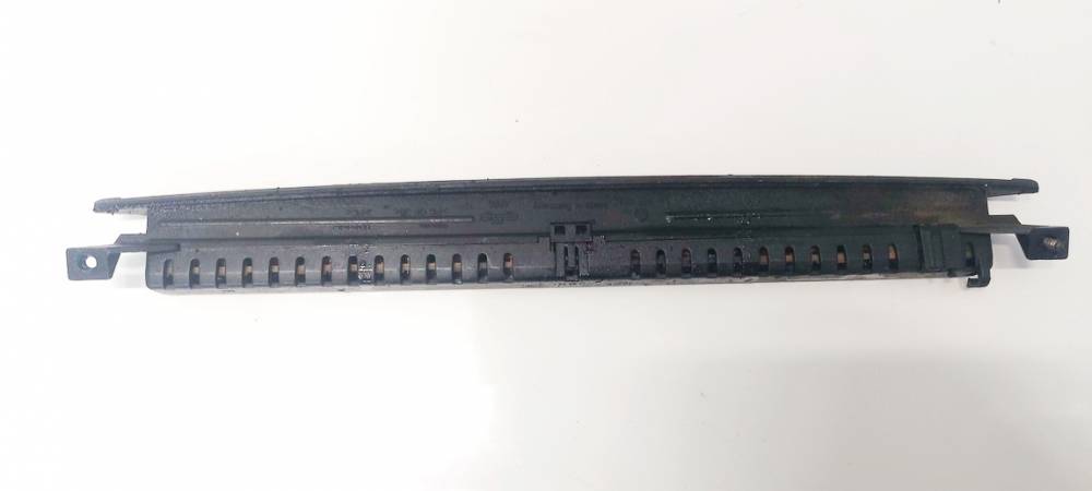 1J6945097C Volkswagen Golf 2000 Emergency Third Brake Light (Third Brake Light)