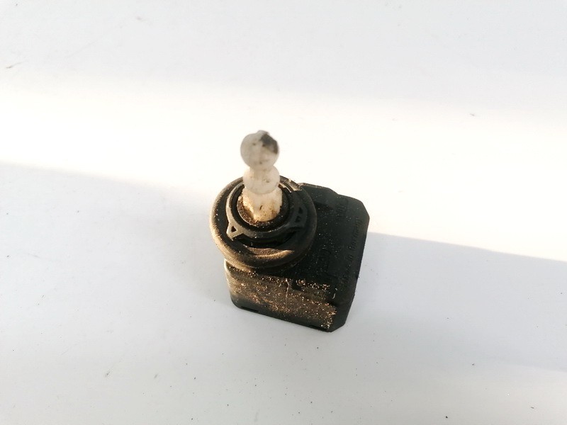 00883000 Opel Astra 2005 Scheinwerfer Stellmotor - Thumbnail 3