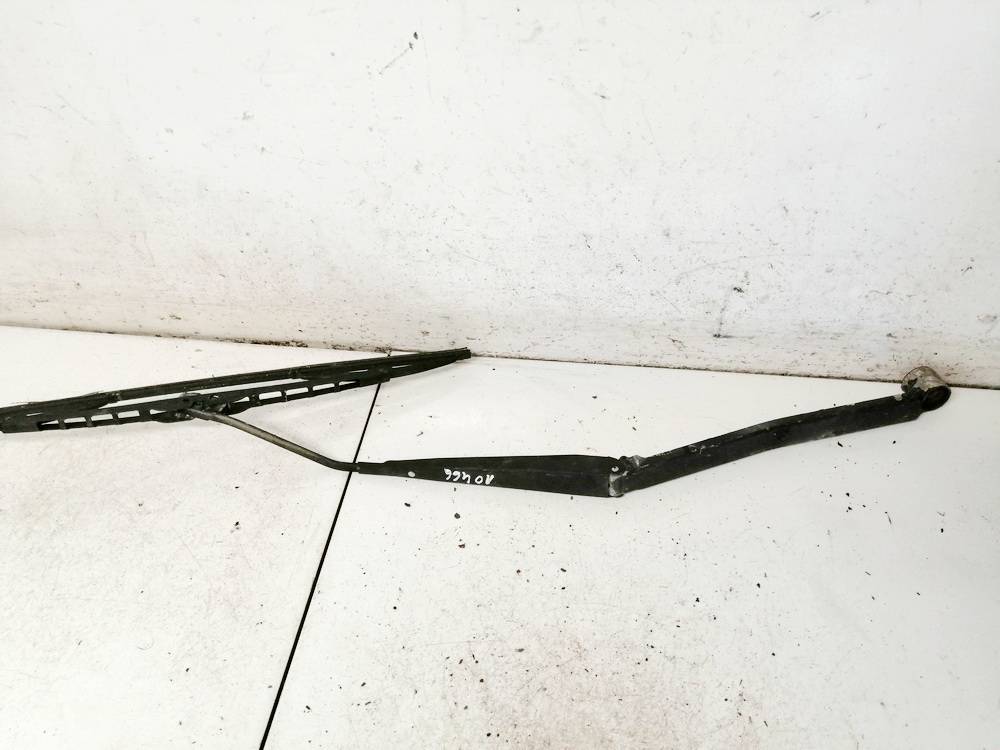 Mitsubishi Galant 1999 Wiper Blade