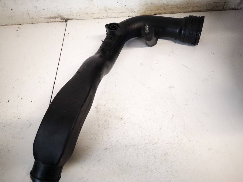 8E0145762G Skoda Superb 2007 TURBO INTERCOOLER PIPE HOSE