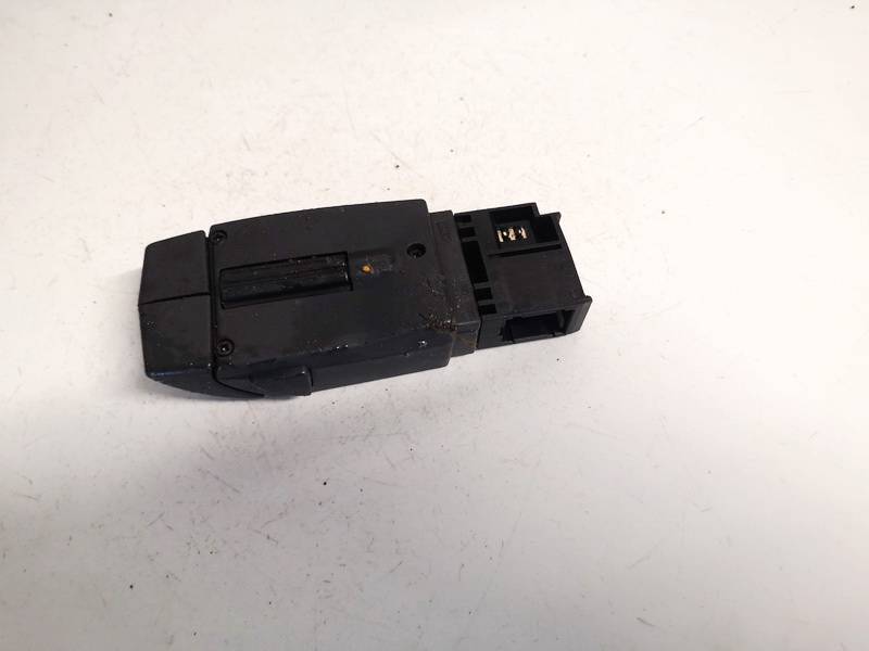 255522448R Dacia Sandero 2013 Radio control switch (Switch radio Control) - Thumbnail 3