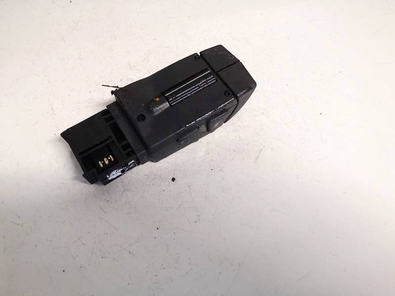 255522448R Dacia Sandero 2013 Radio control switch (Switch radio Control) - Thumbnail 2