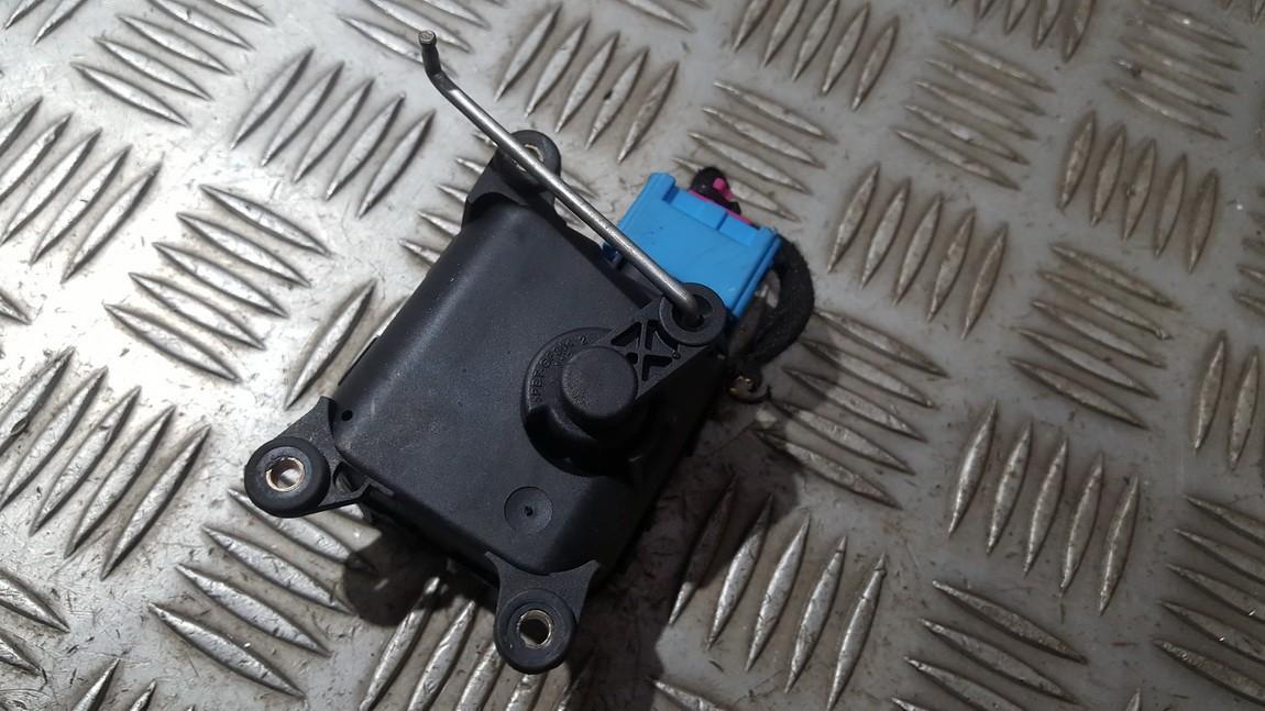 0132801171 Audi A6 2001 Heater Vent Flap Control Actuator Motor - Thumbnail 2