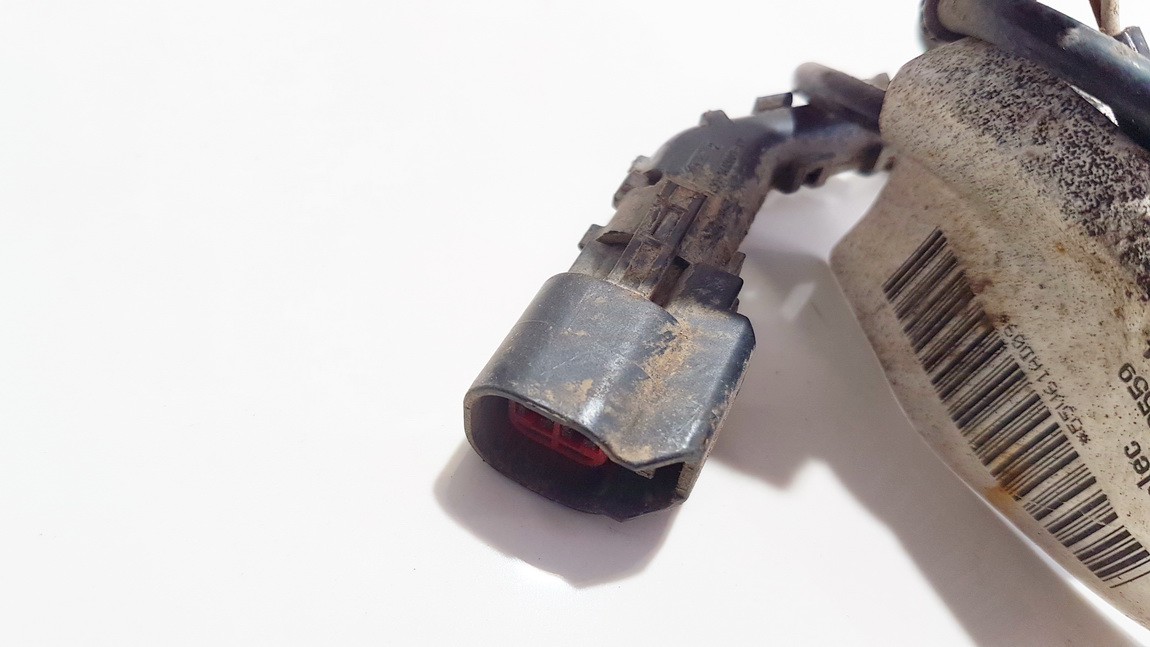 30667437A Volvo V50 2004 wiring looms and harnesses - Thumbnail 2