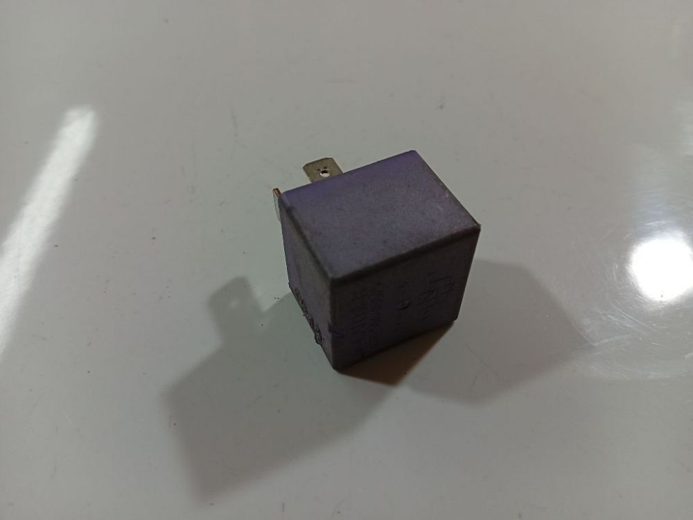 Renault Master 2002 Relay module
