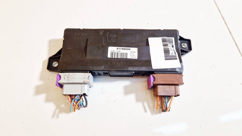 51796698 Fiat Croma 2007 Komforta bloks