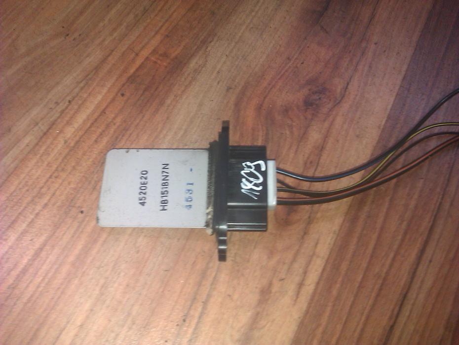 4520e20 Heater Resistor (Heater Blower Motor Resistor) Mazda 3 2004 1