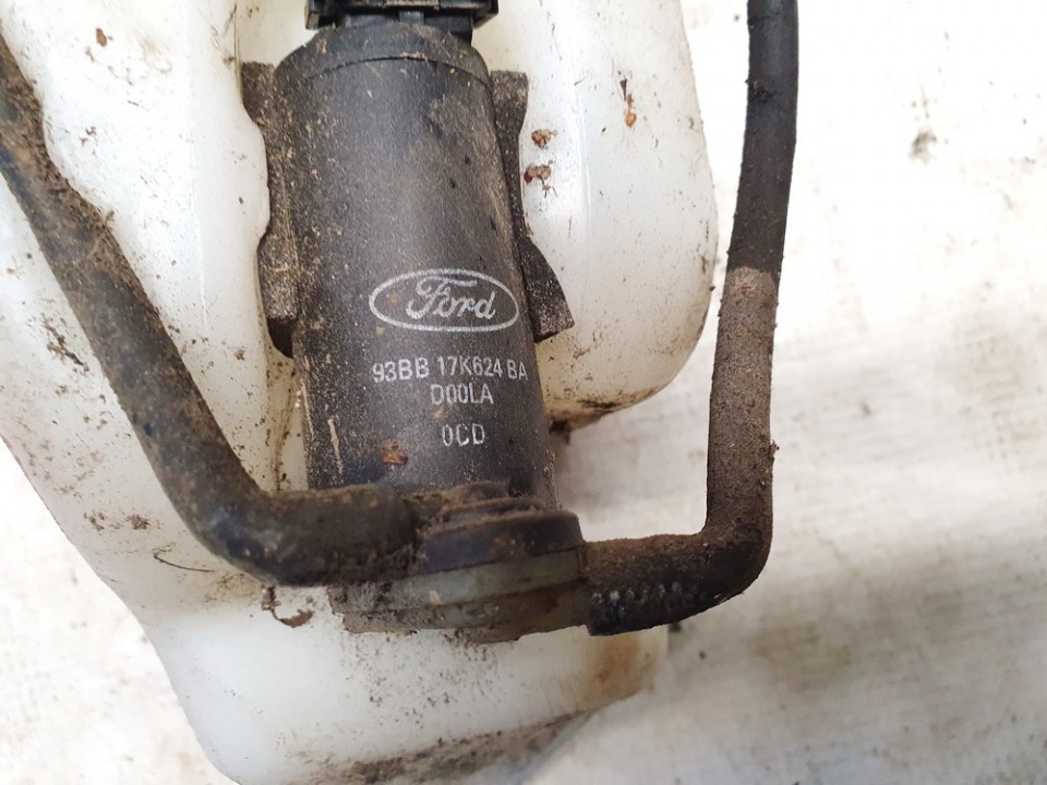 93BB17K624BA Ford Focus 2000 Windshield Windscreen Washer Pump - Thumbnail 2