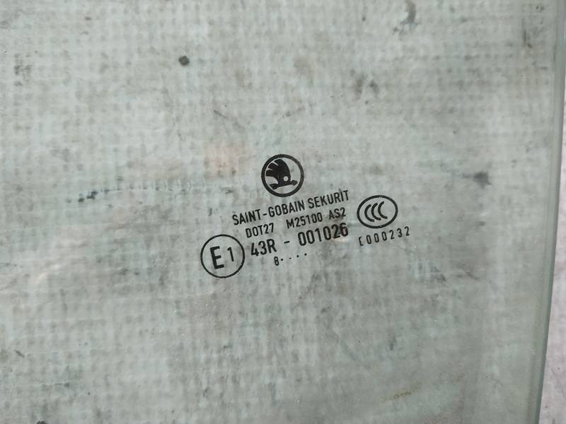 AS2 Skoda Superb 2009 Door-Drop Glass - FRONT LEFT - Thumbnail 2