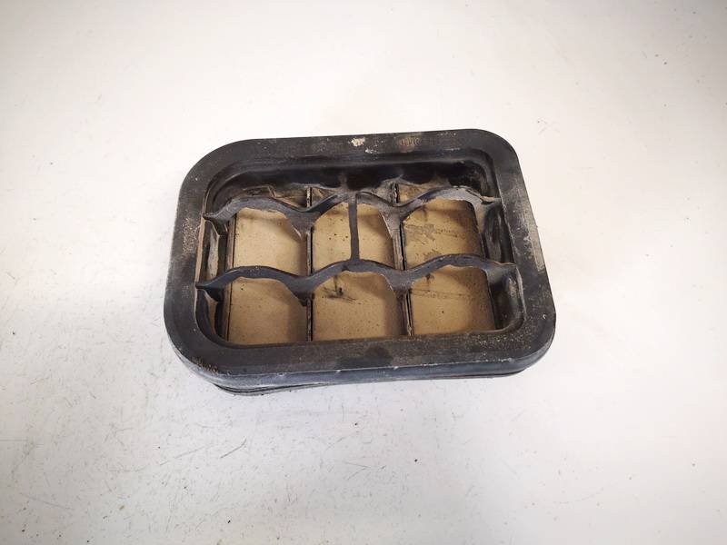 1H0819465C Volkswagen Bora 2000 Air Intake Panel