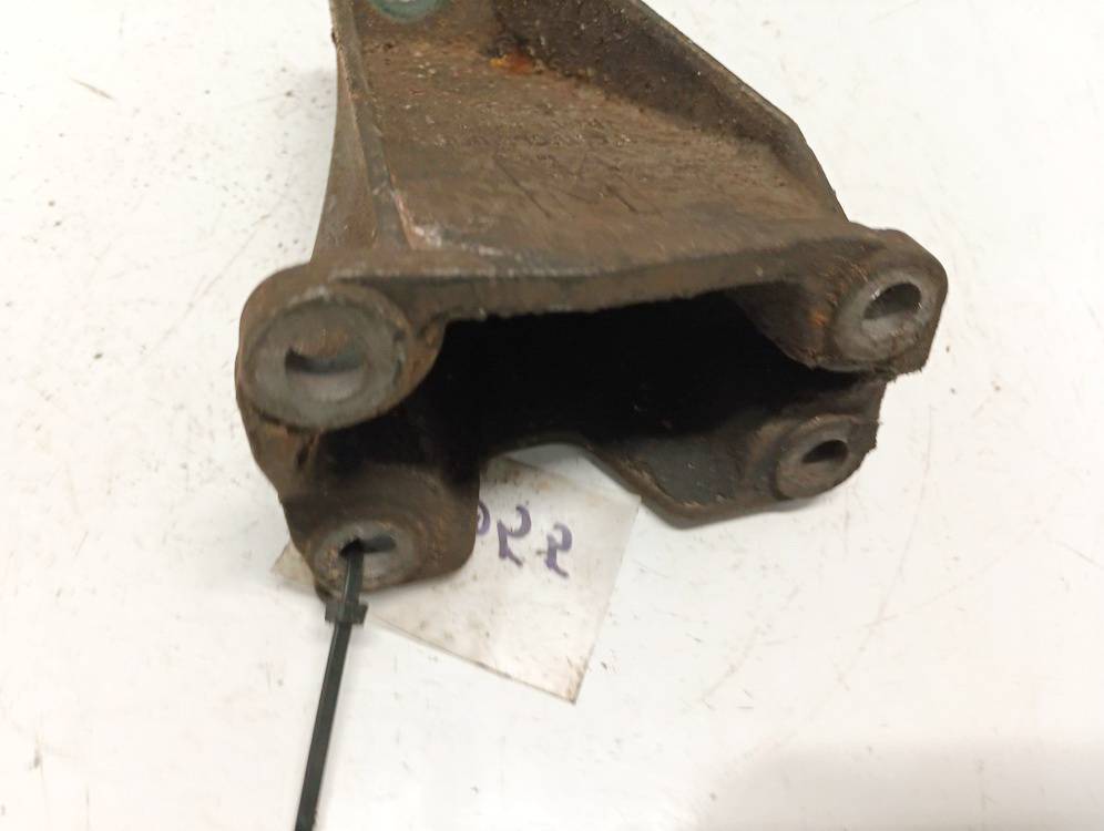 8D0399113AB Audi A4 1999 Engine Mount Bracket and Gearbox Mount Bracket - Thumbnail 3