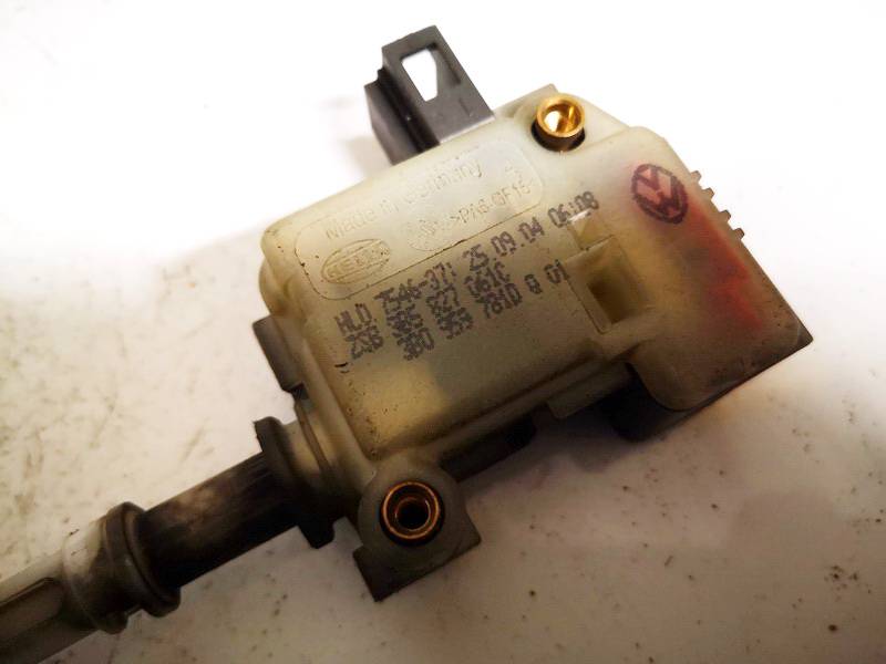 3B0959781D Skoda Superb 2005 Degvielas tvertnes vāciņa motoriņš (slēdža motoriņš) - Thumbnail 3