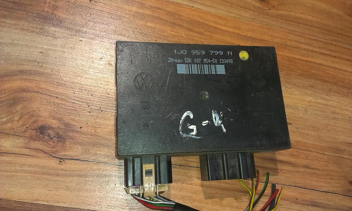 1J0959799N Volkswagen Golf 2000 General Module Comfort Relay (Unit)