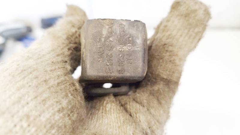 059906629B Audi A6 2002 Citi turētāji - Thumbnail 3