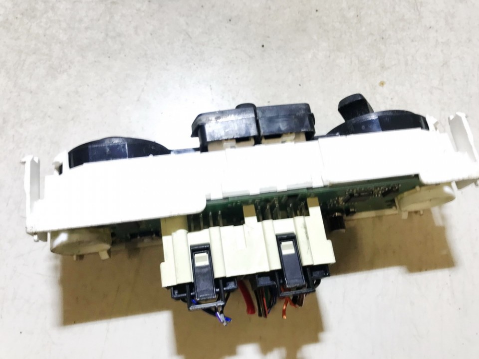 6j0820045b 90151372 Climate Control Panel (heater control switches) Seat 2015 1.4L 15EUR