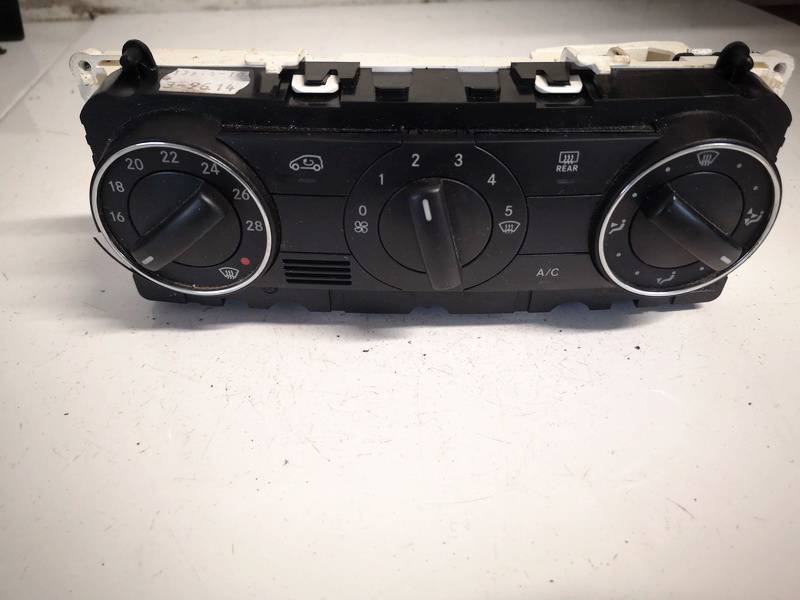 A1699000900 Mercedes-Benz A-CLASS 2010 Klimata vadības panelis (sildītāja vadības slēdži)