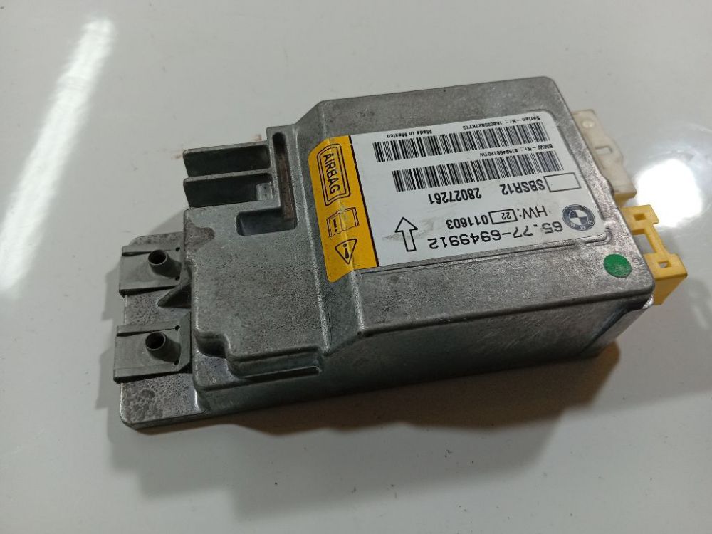 65776949912 BMW 7-Series 2002 Airbag crash sensors module