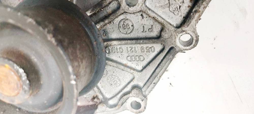 059121019C Audi A4 2001 Pompa wodna - Thumbnail 3