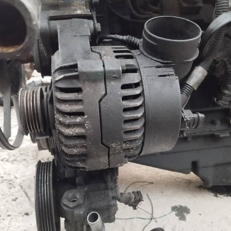 123515007 BMW 5-Series 1997 Генератор