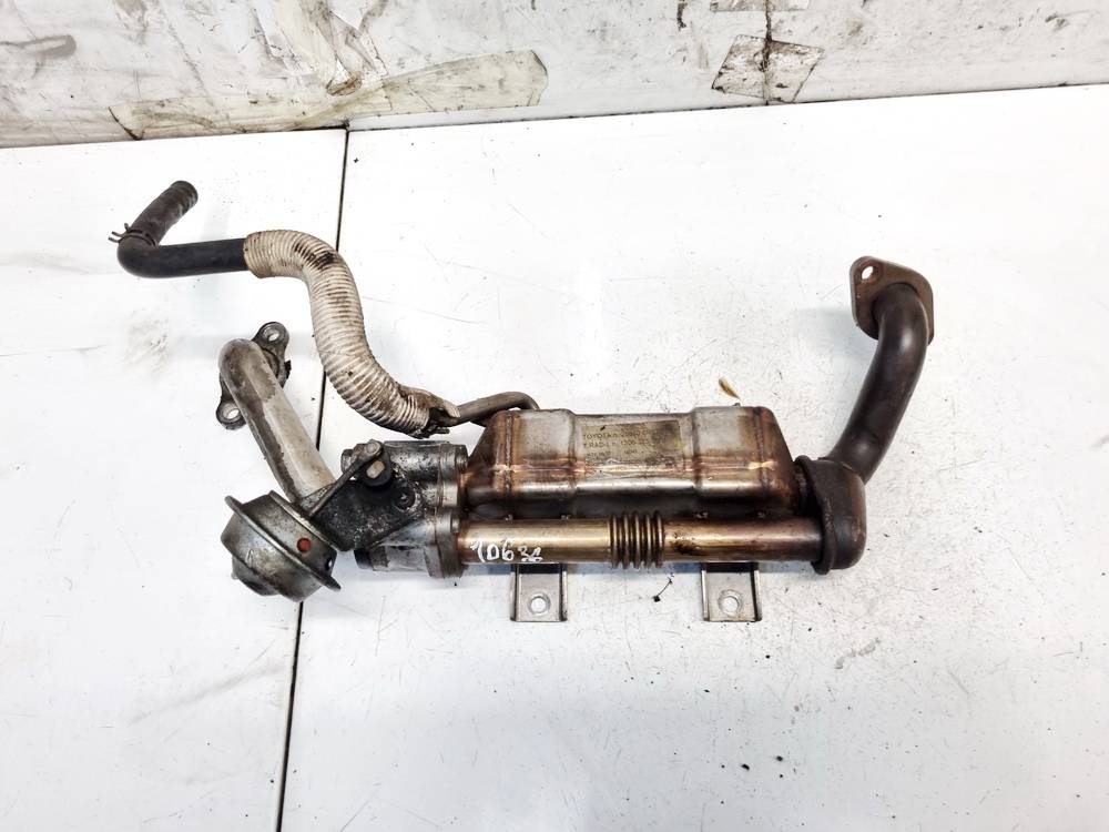256800R02000 Toyota Auris 2007 EGR Cooler (exhaust gas cooler)