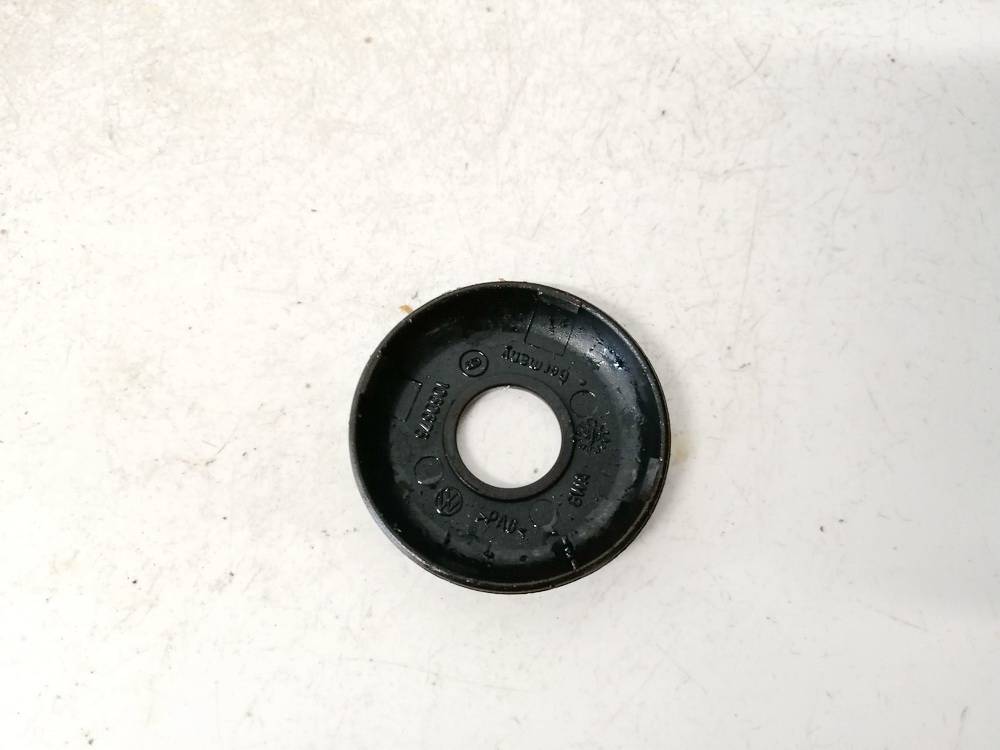 1060675 Audi A4 1995 Salono apdaila (plastmases) - Thumbnail 3